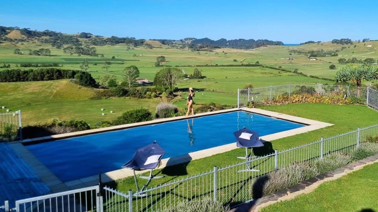 Country Retreat Apartment Cooks Beach Bagian luar foto